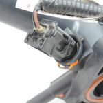 OE Toyota Corolla E21 1,2i 8NRFTS dzesēšanas šķidruma savienotājvārsts, dzesēšanas šķidruma atloks 1633147050