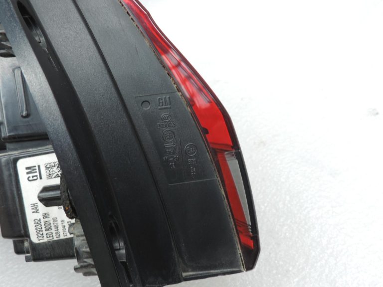 OE Opel Zafira C LED aizmugurējais lukturis, LED, labais ārējais, 13292362 🚨 Bojāts 🚨