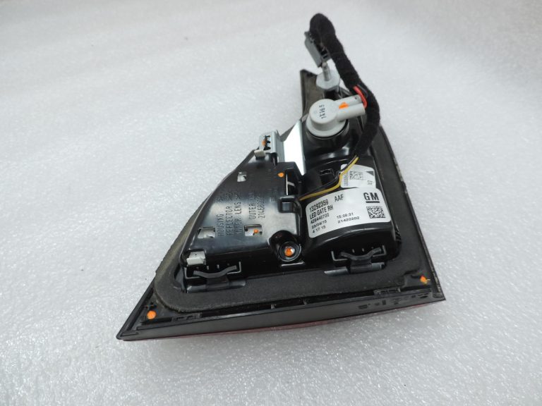 OE Opel Zafira C LED aizmugurējais lukturis, LED, labais, iekšējais, 13292359