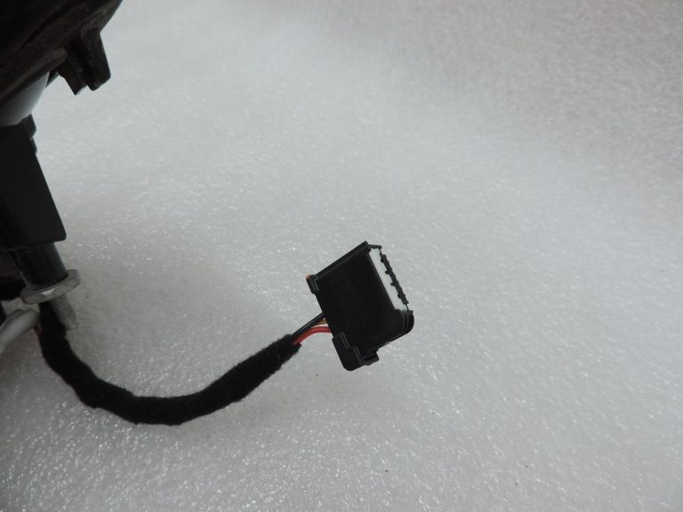 OE Opel Zafira C LED aizmugurējais lukturis, LED, labais, iekšējais, 13292359