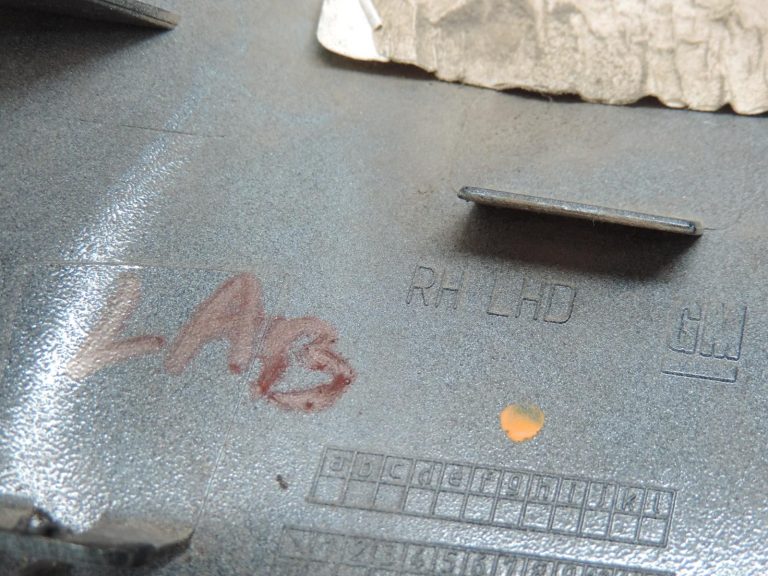 OE Opel Zafira C labās puses ārējā spoguļa apvalks, krāsa GAR 22C 20965366