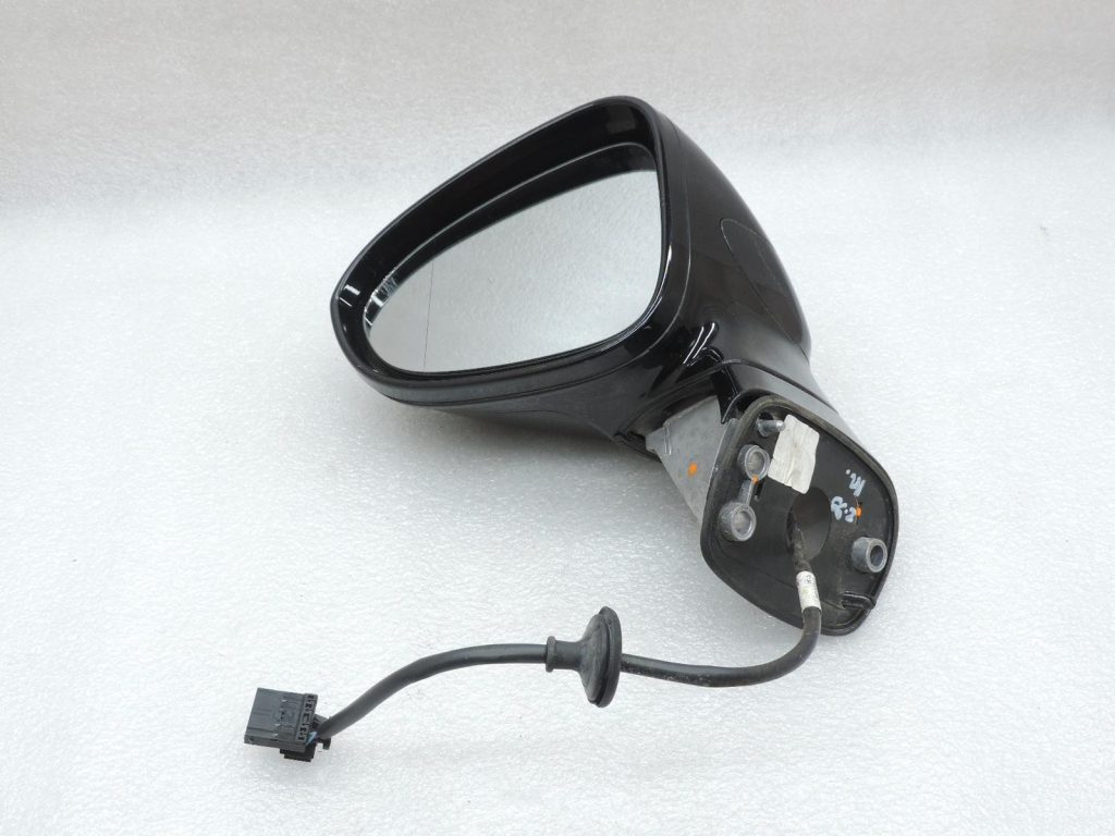 Opel Zafira C Left Side Mirror, Color GAR 22C, 13354620