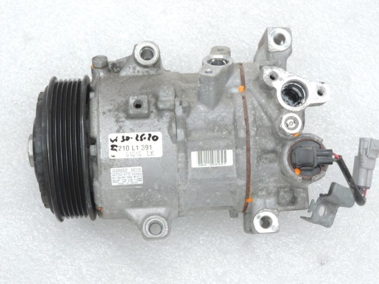OE Toyota Corolla E21 1,2i 8NRFTS gaisa kondicionēšanas kompresors AC sūknis 8831002C00