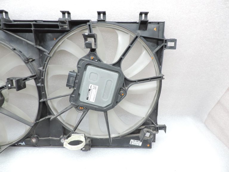 OE Toyota Corolla E21 1,2i 8NRFTS dzinēja ventilatora radiatora difuzors 167110Y260
