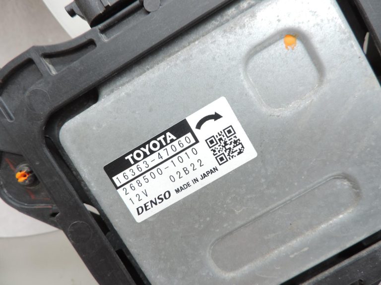 OE Toyota Corolla E21 1,2i 8NRFTS dzinēja ventilatora radiatora difuzors 167110Y260
