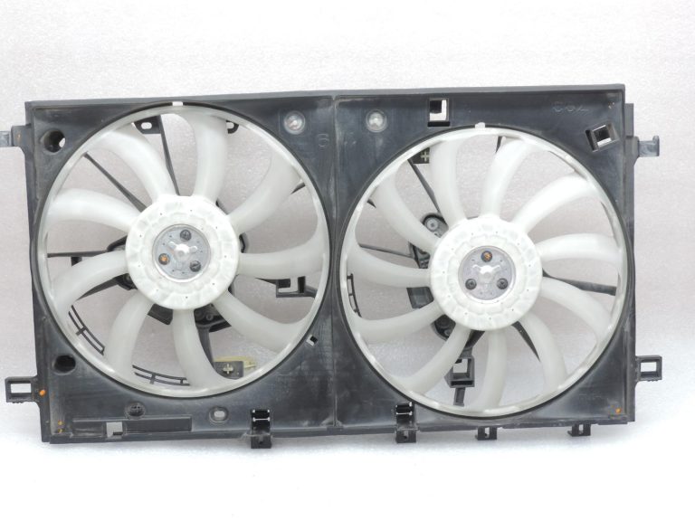 OE Toyota Corolla E21 1,2i 8NRFTS dzinēja ventilatora radiatora difuzors 167110Y260