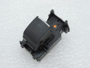 OE Toyota Corolla E21 aizmugurējo logu pacēlāju slēdzis 8481002250