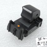 OE Toyota Corolla E21 aizmugurējo logu pacēlāju slēdzis 8481002250