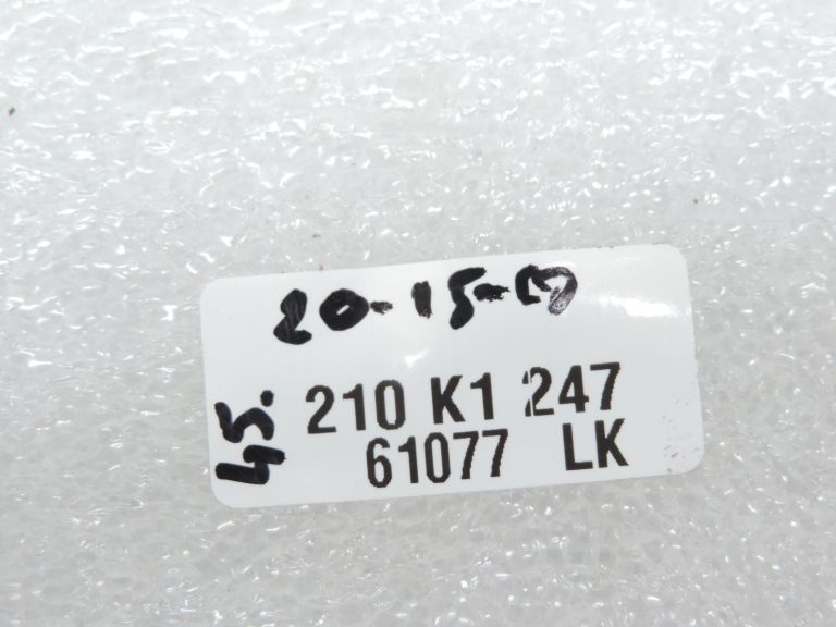 OE Toyota Corolla E21 1,2i 8NRFTS Priekšējais kreisais + labais dzesētāja apvalks