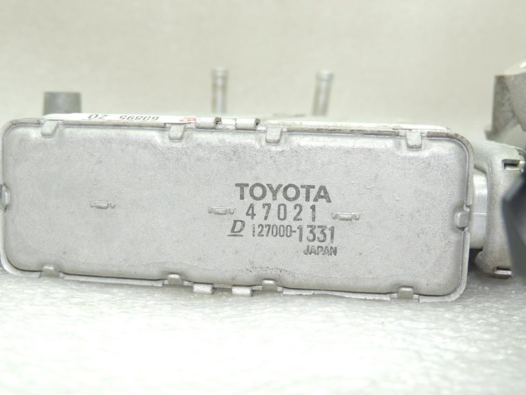 Toyota Corolla E210 1.2T starpdzesētājs (intercooler) 1794047021 OE