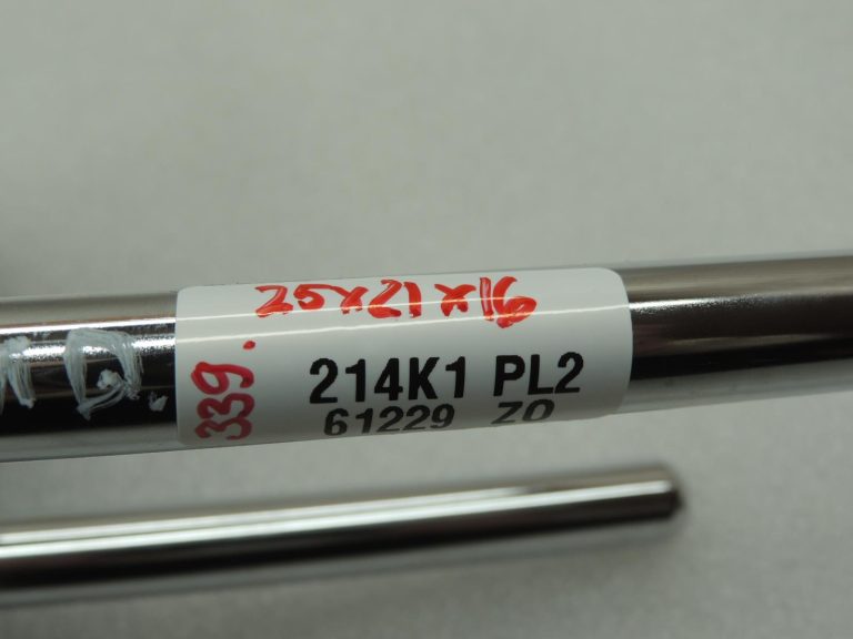2x „Toyota Yaris IV“ aizmugurējie skaļruņi, komplekts 8616002B80 86160-02B80, oriģinālie OE