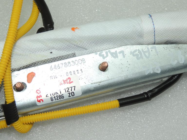 Toyota Yaris IV pasažiera sēdekļa labās puses sānu gaisa spilvens 73910K0010 73910K0011 OE