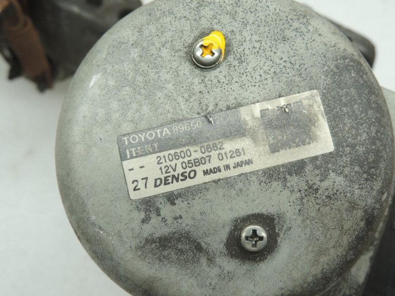 Toyota Corolla E210 elektriskās stūres kolonnas servodzinējs 4520A02390 4520A-02390