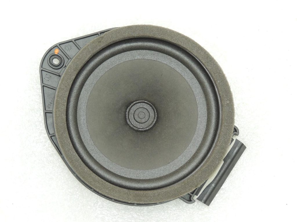 Opel Zafira C Tourer priekšējo durvju skaļruņi Infinity UQA 20906257 OE