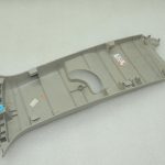 „Toyota Yaris IV“ B-staba apdare, augšējā labā puse, pelēka, 62411K0020B0, oriģināla OE detaļa