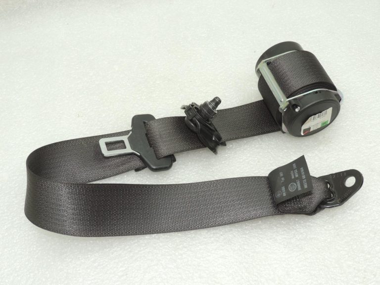 Opel Zafira C Tourer drošības josta aizmugurē pa labi 13332242 39093553 OE