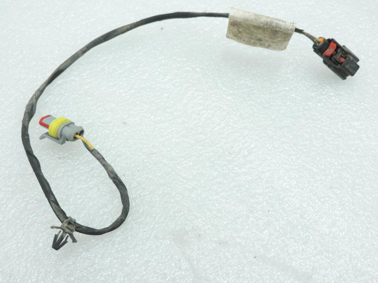 OE Opel Zafira C aizmugurējie miglas lukturi ar lukturu turētāju un vadu