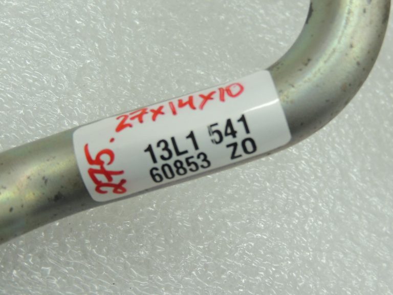 Toyota Corolla 1.2 Turbo eļļas padeves caurule, turbo eļļas caurule 1540747011