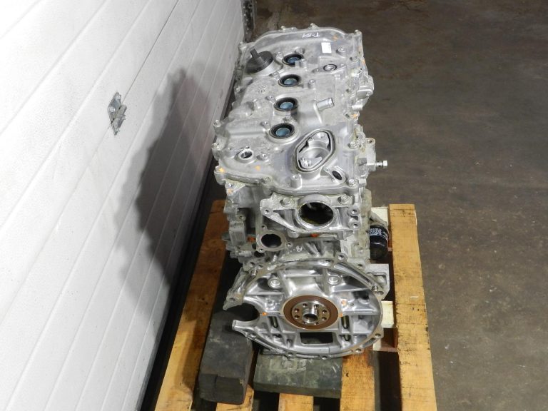 Toyota Corolla E210 oriģinālais dzinējs 1,2 benzīns 8NRFT 8NR U265225 110 000 km