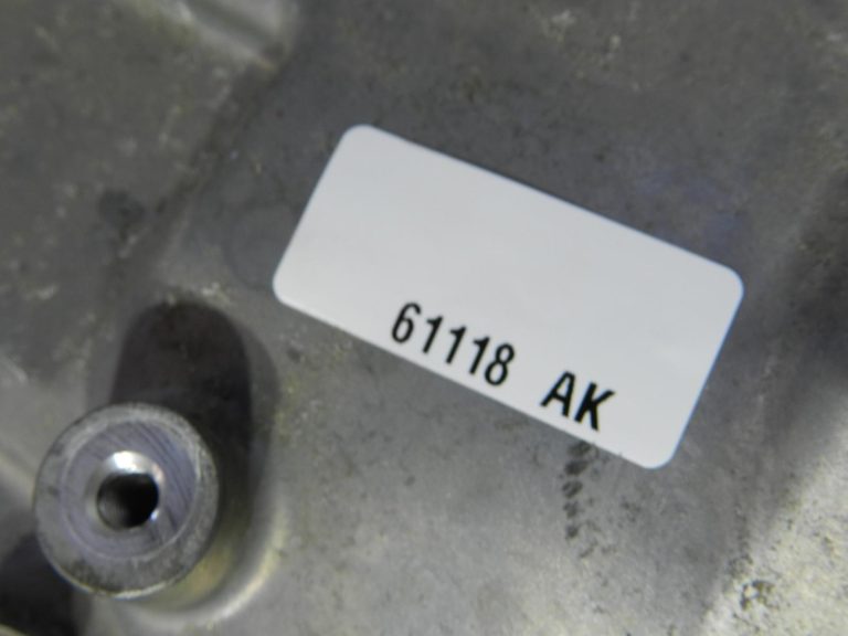 Toyota Corolla E210 oriģinālais dzinējs 1,2 benzīns 8NRFT 8NR U265225 110 000 km