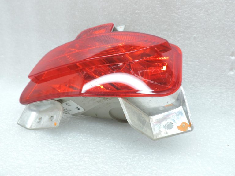 OE Opel Zafira C aizmugurējais miglas lukturis, bampera atstarotājs 13278791