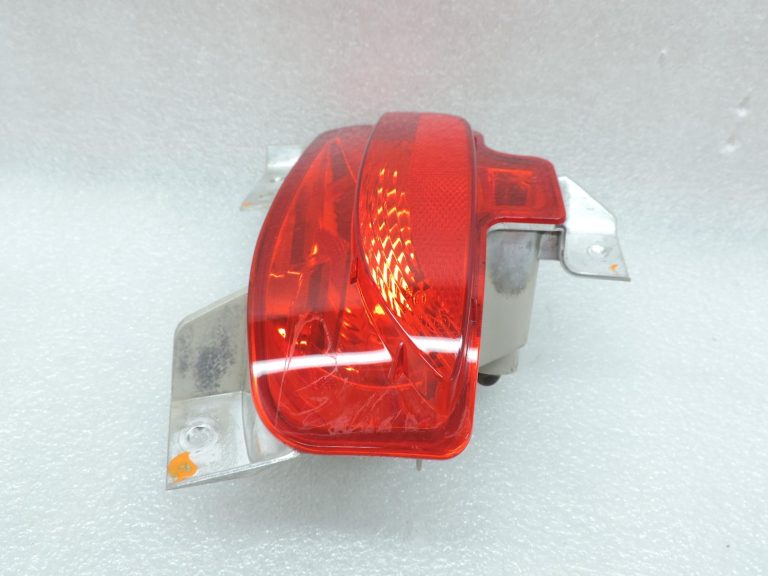 OE Opel Zafira C aizmugurējais miglas lukturis, bampera atstarotājs 13278791