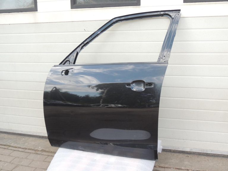 Opel Zafira C Tourer priekšējā kreisā durvju puse (vadītāja puse) GAR 13355178 OE