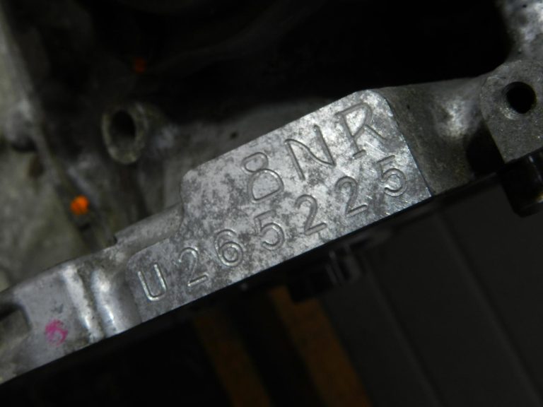 Toyota Corolla E210 oriģinālais dzinējs 1,2 benzīns 8NRFT 8NR U265225 110 000 km