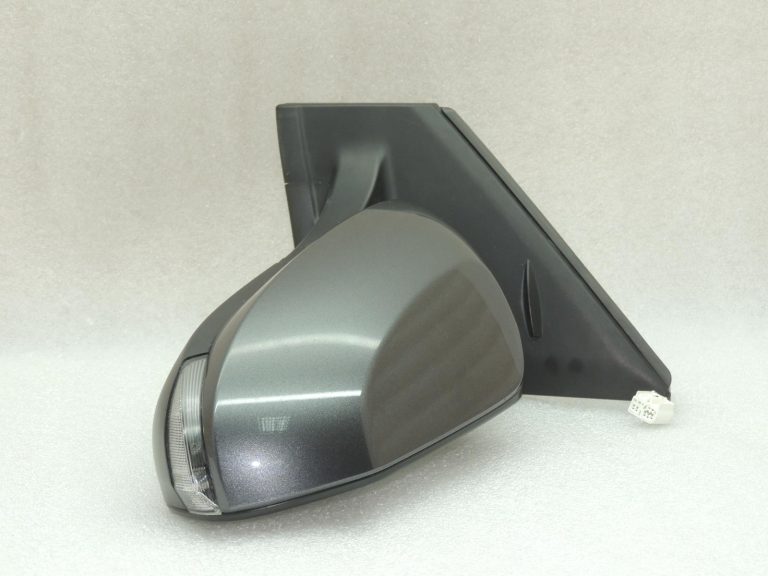 Toyota Yaris IV kreisais ārējais spogulis 1G3 pelēkā metāla krāsā 87940K0030 oriģināls OE