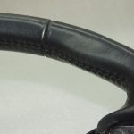 „Toyota Yaris IV“ ādas stūre „Vibro“ bez pogām, melna, 45100K0140C1, oriģinālā detaļa