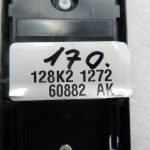 Toyota Corolla E210 oriģinālais priekšējā kreisā loga pacēlāja slēdzis 8404002160