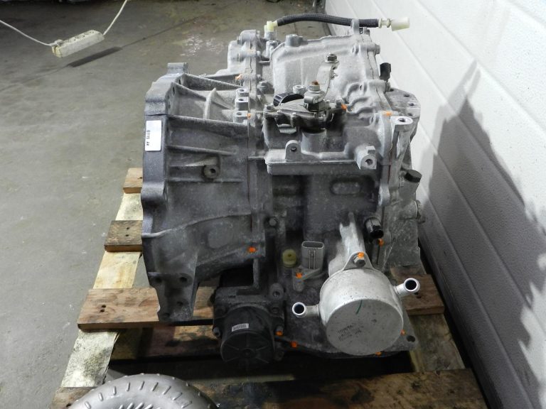 Toyota Corolla E210 oriģinālā automātiskā pārnesumkārba CVT, 110 000 km, 3040012660