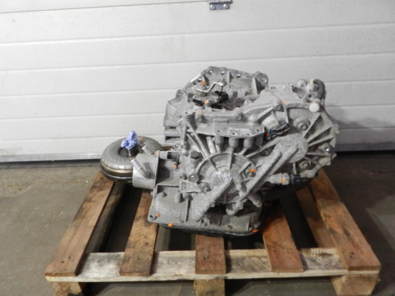 Toyota Corolla E210 oriģinālā automātiskā pārnesumkārba CVT, 110 000 km, 3040012660