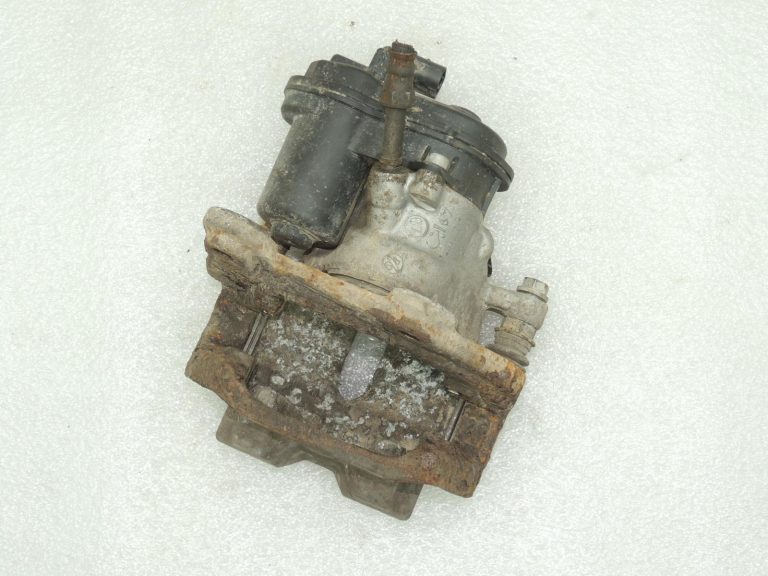 BMW G30 G31 aizmugurējā labā bremžu kluča servodzinēja kronšteins 34216870576 6870576 OE