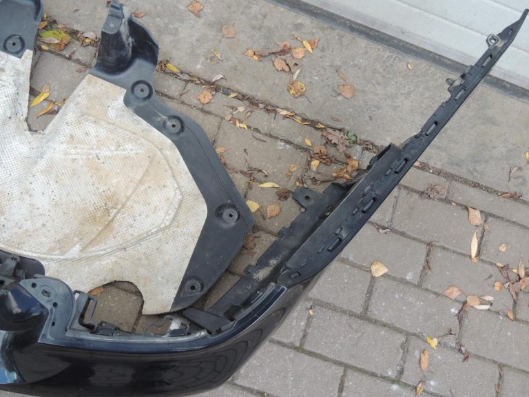 BMW G30 aizmugurējais bampers, komplekts ar aizmugurējo spoileru un difuzoru, PDC 51127475595 7475595