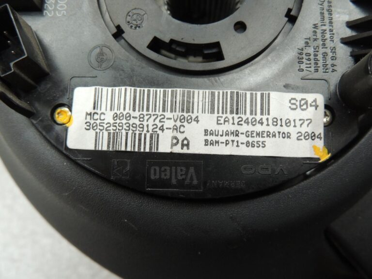 Smart Fortwo 450 Roadster 452 sporta stūre ar ādas apdari un pārnesumu pārslēgšanas svirām Q0008772V004C72W00
