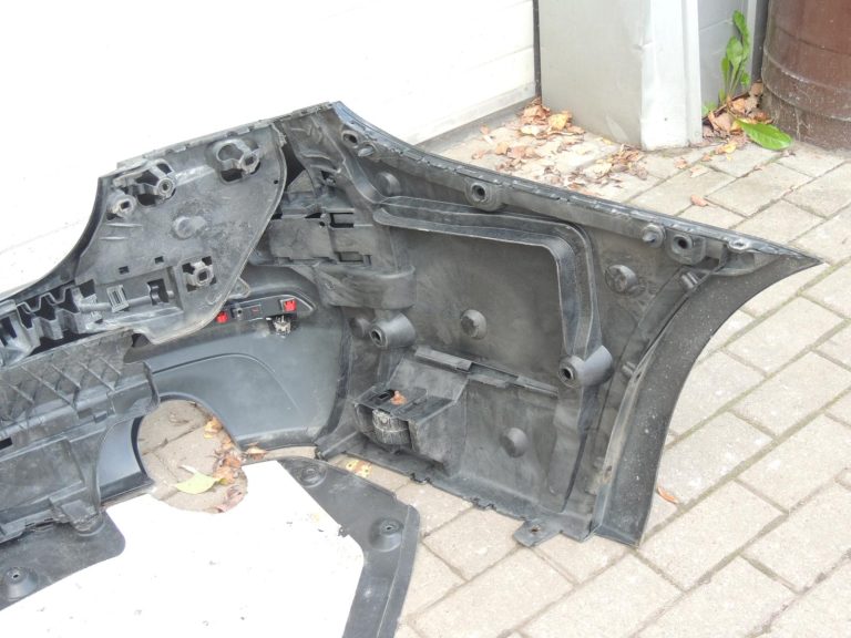 BMW G30 aizmugurējais bampers, komplekts ar aizmugurējo spoileru un difuzoru, PDC 51127475595 7475595