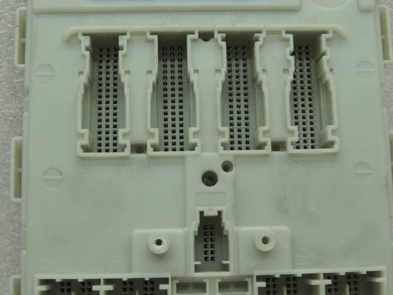 BMW G30 520d xDrive virsbūves vadības bloks BDC vadības bloka modulis 61355A1F375