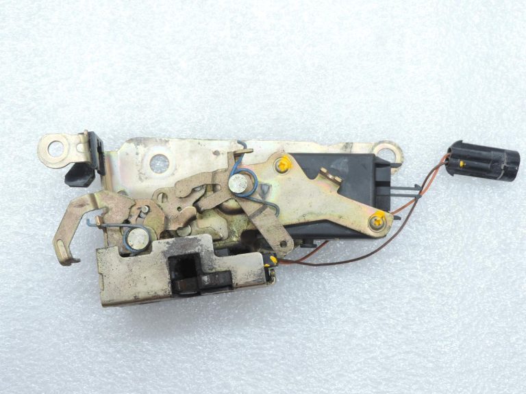 OE Smart ForTwo W450 priekšējā kreisā durvju slēdzene 0002855V008