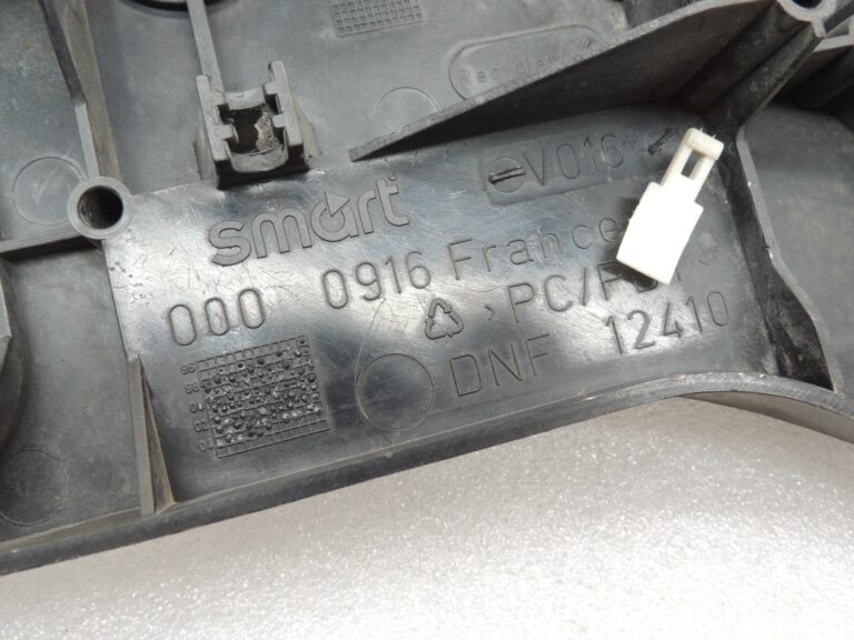 Smart Fortwo 450 turētājs priekšējais labais spārns, buferis Q0000916V016000000 OE