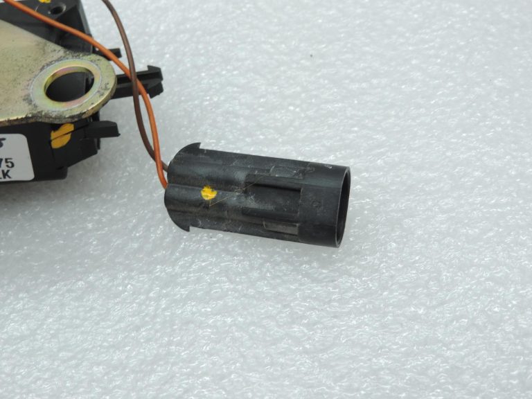 OE Smart ForTwo W450 priekšējā kreisā durvju slēdzene 0002855V008