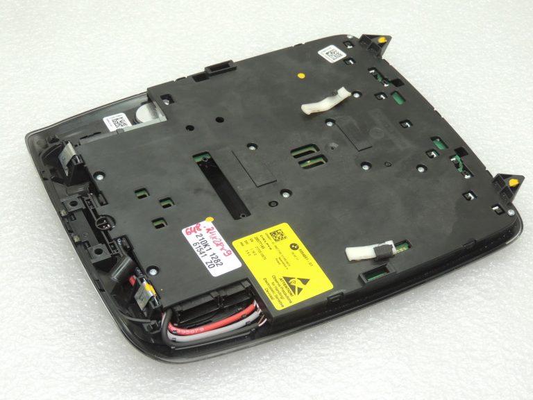 BMW G30 G31 aizmugurējā centrālā lasīšanas lampa, LED salona apgaismojums 63316848615 6848615 OE
