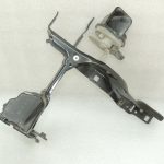 BMW G30 G31 lukturu kronšteins (labais), signāltaure „Fanfare“ 51647383858 61337342945 OE