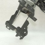 BMW G30 G31 lukturu kronšteins (labais), signāltaure „Fanfare“ 51647383858 61337342945 OE