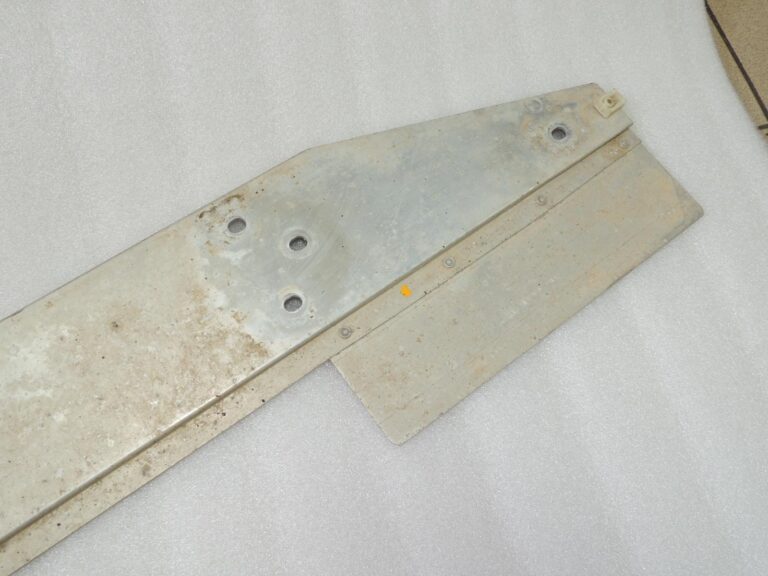BMW G30 G31 aizmugurējā tunela stiprinājuma savienojuma stieņa 51717334421 7334421 OE