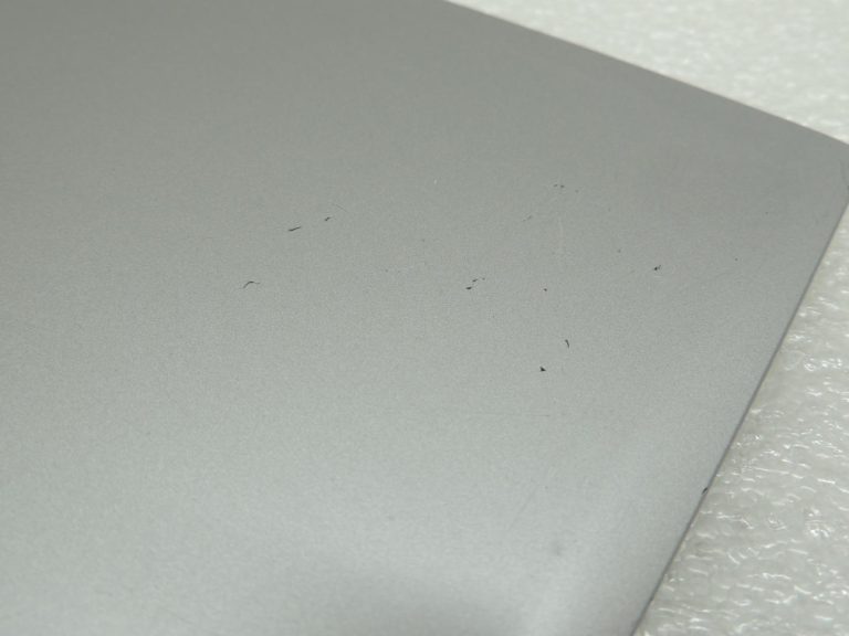 BMW G30 G31 centrālās konsoles apdare „Oxide Silver Dark“ (kreisās puses stūres versija) 51169380179 9380179 OE