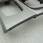 BMW G30 G31 centrālās konsoles apdare „Oxide Silver Dark“ (kreisās puses stūres versija) 51169380179 9380179 OE