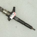 Opel Signum, Vectra C, Saab 9-5, Renault Espace 3.0 V6 degvielas iesmidzinātājs 98432375 OE