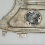 BMW G30 G31 xDrive nostiprinājuma plāksne priekšējai šķērsbalstai 31106887547 6887547 OE