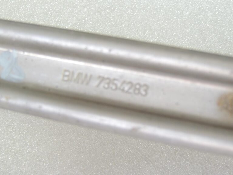 BMW G30 G31 spriegošanas lente, degvielas tvertnes stiprinājuma lente, degvielas tvertnes komplekts 16117354283 7383181